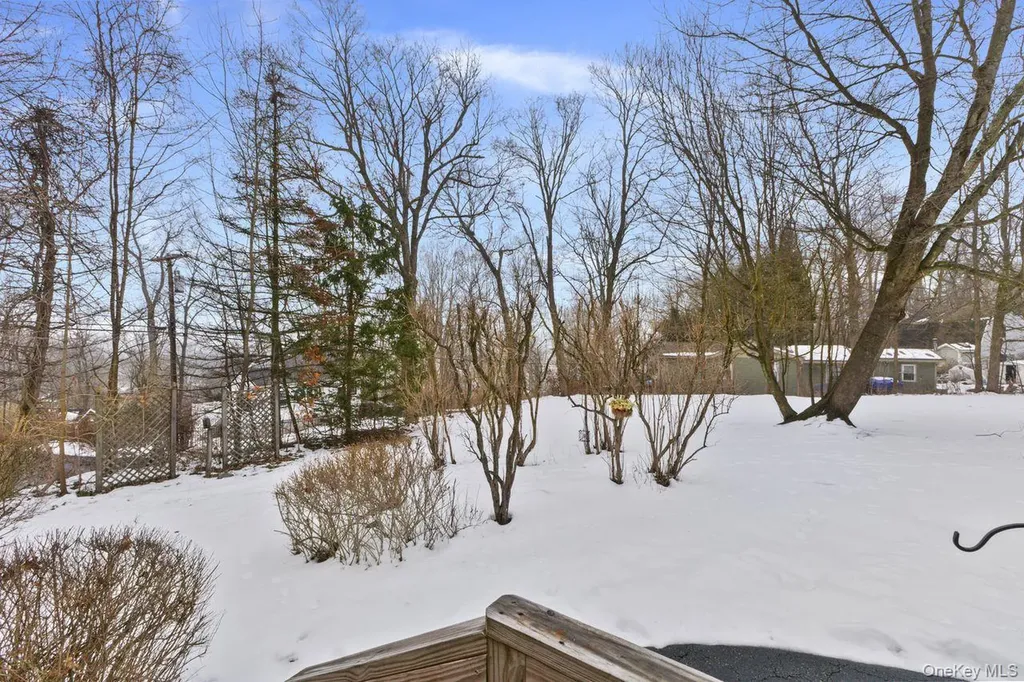 37 Barrett Hill Road Carmel NY 10512
