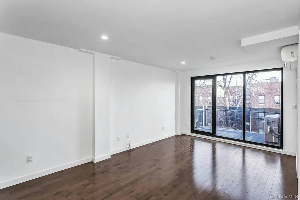 43-12 214th Place Bayside NY 11361