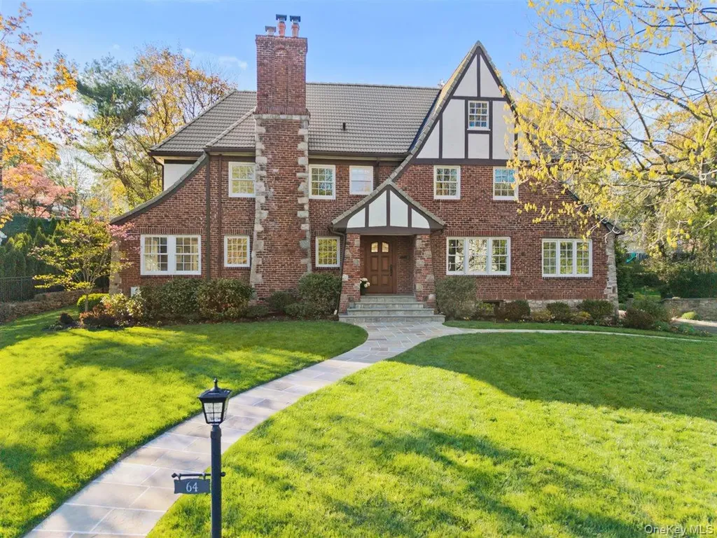 64 Trenor Drive New Rochelle NY 10804