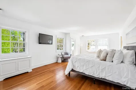 64 Trenor Drive New Rochelle NY 10804