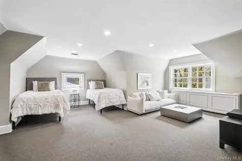 64 Trenor Drive New Rochelle NY 10804