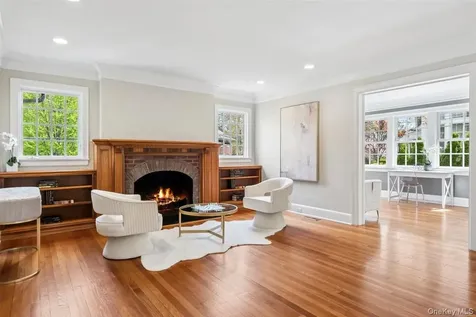 64 Trenor Drive New Rochelle NY 10804