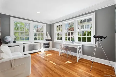 64 Trenor Drive New Rochelle NY 10804