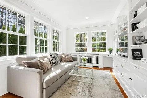 64 Trenor Drive New Rochelle NY 10804