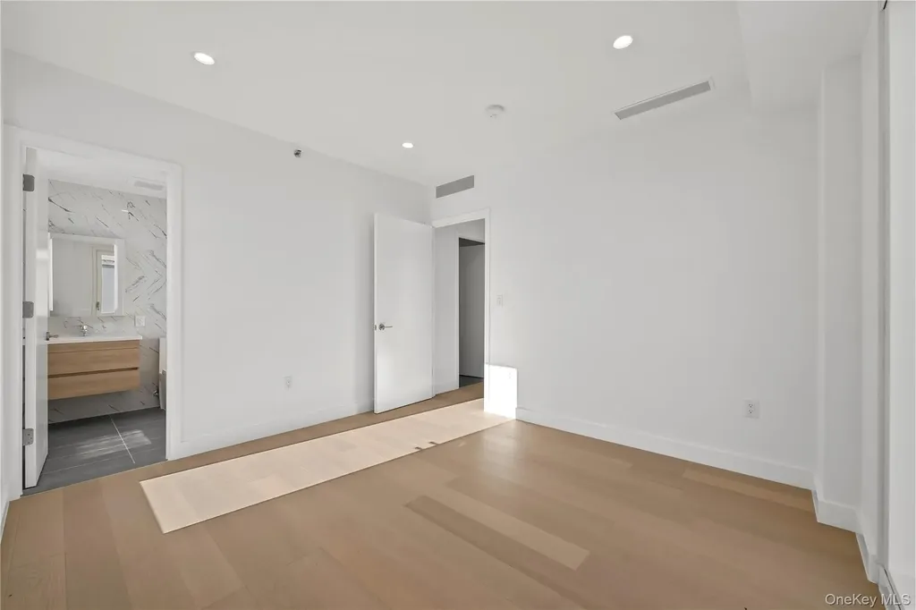 150-02 Northern Boulevard Flushing NY 11354