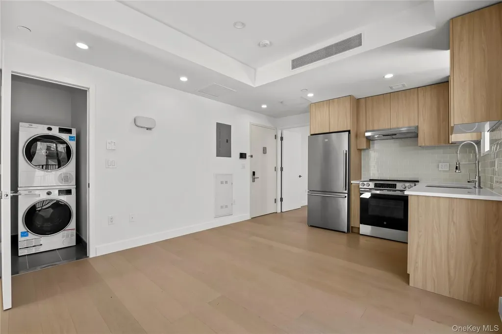 150-02 Northern Boulevard Flushing NY 11354