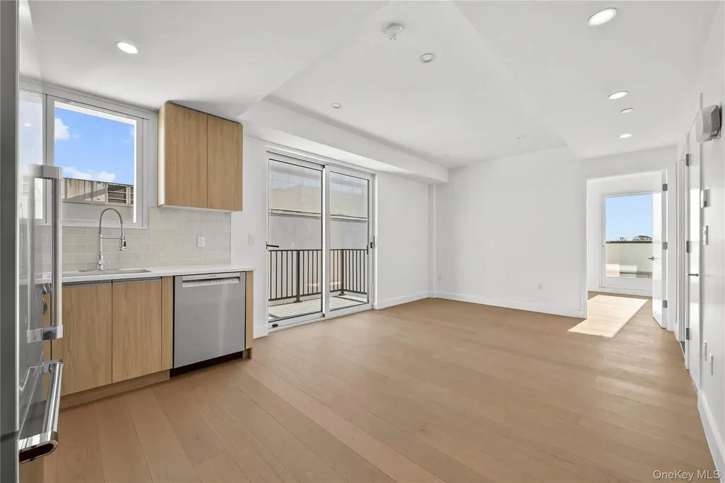 150-02 Northern Boulevard Flushing NY 11354