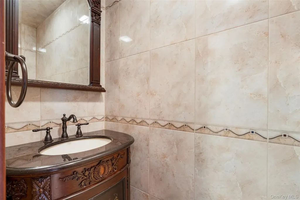 822 Dean Avenue Bronx NY 10465