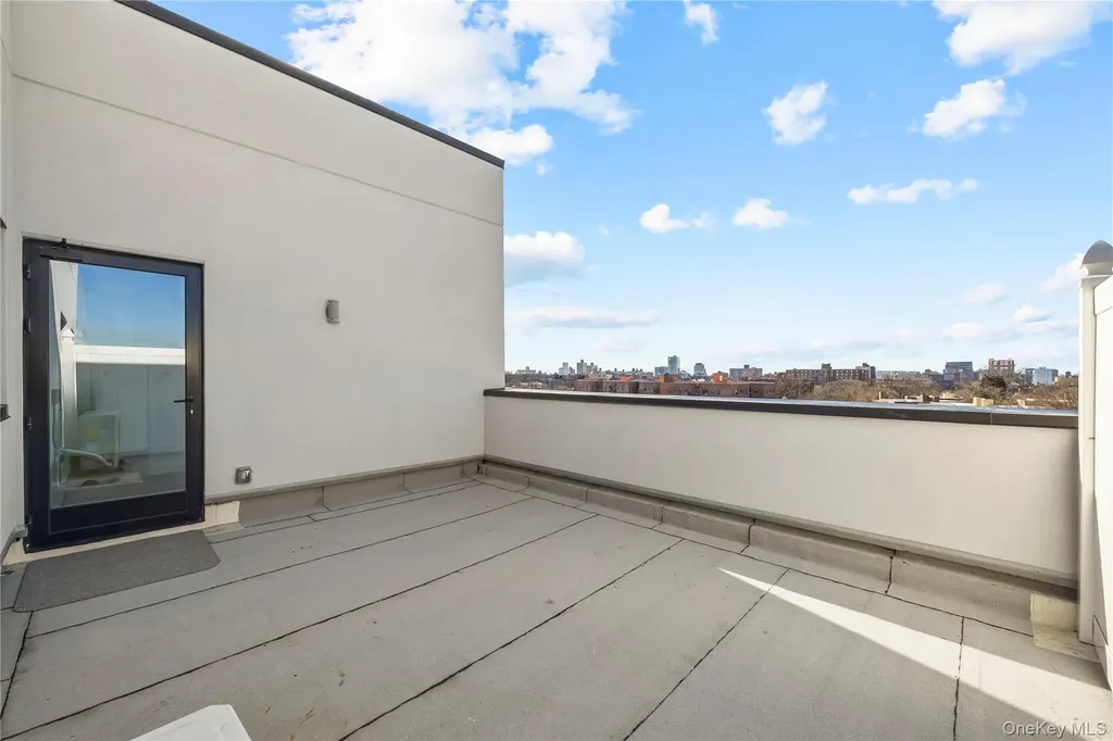 150-02 Northern Boulevard Flushing NY 11354