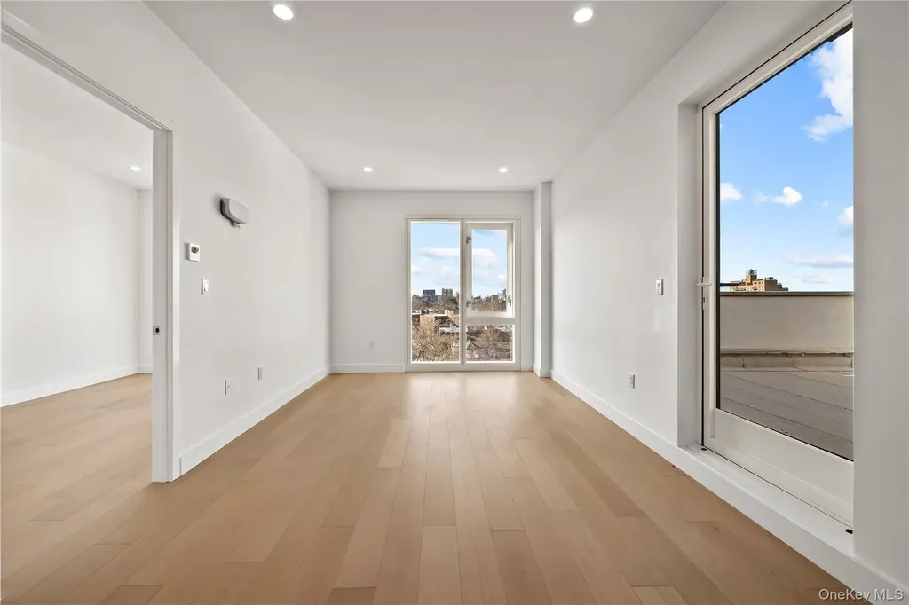 150-02 Northern Boulevard Flushing NY 11354