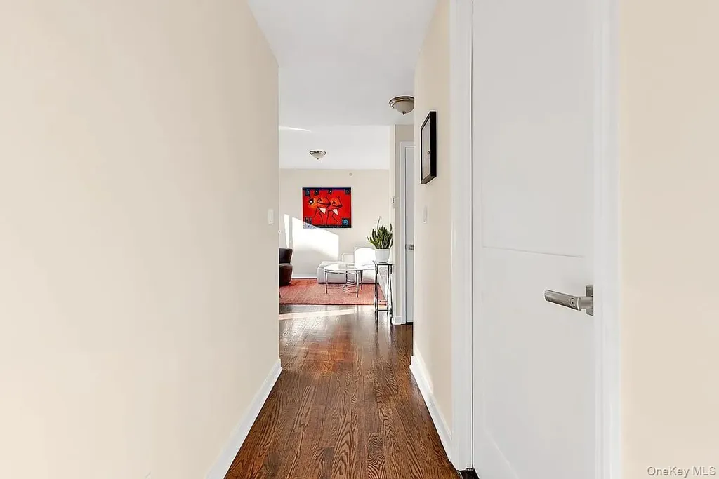 2833 Ocean Parkway Brooklyn NY 11235