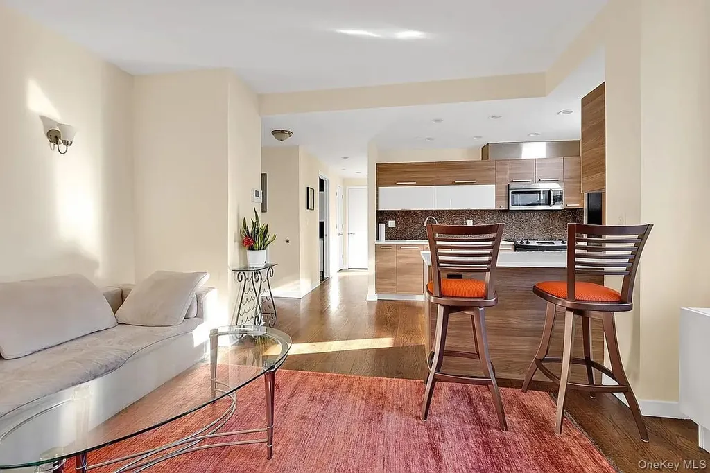 2833 Ocean Parkway Brooklyn NY 11235