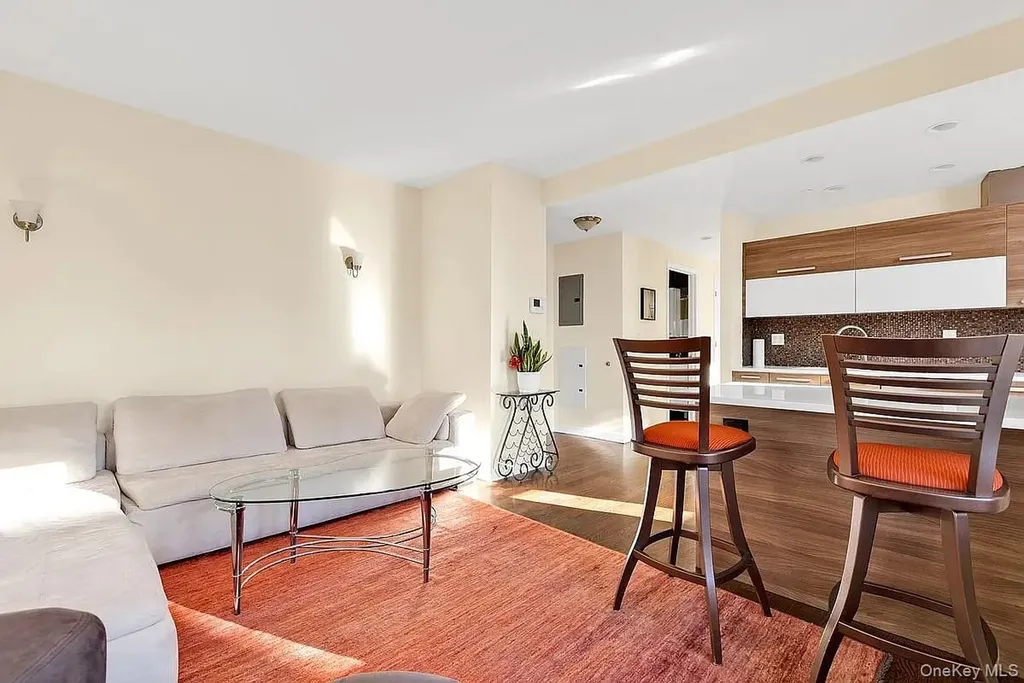 2833 Ocean Parkway Brooklyn NY 11235