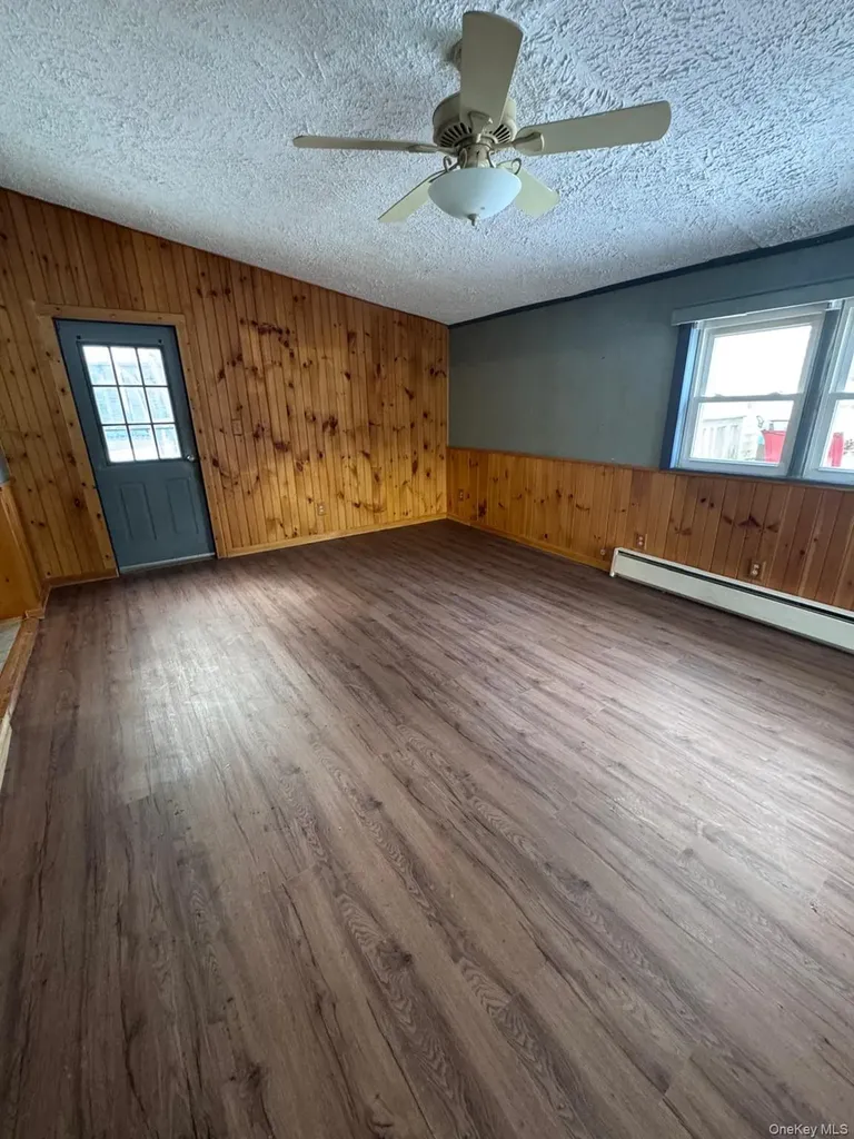 709 Tower Avenue Maybrook NY 12543