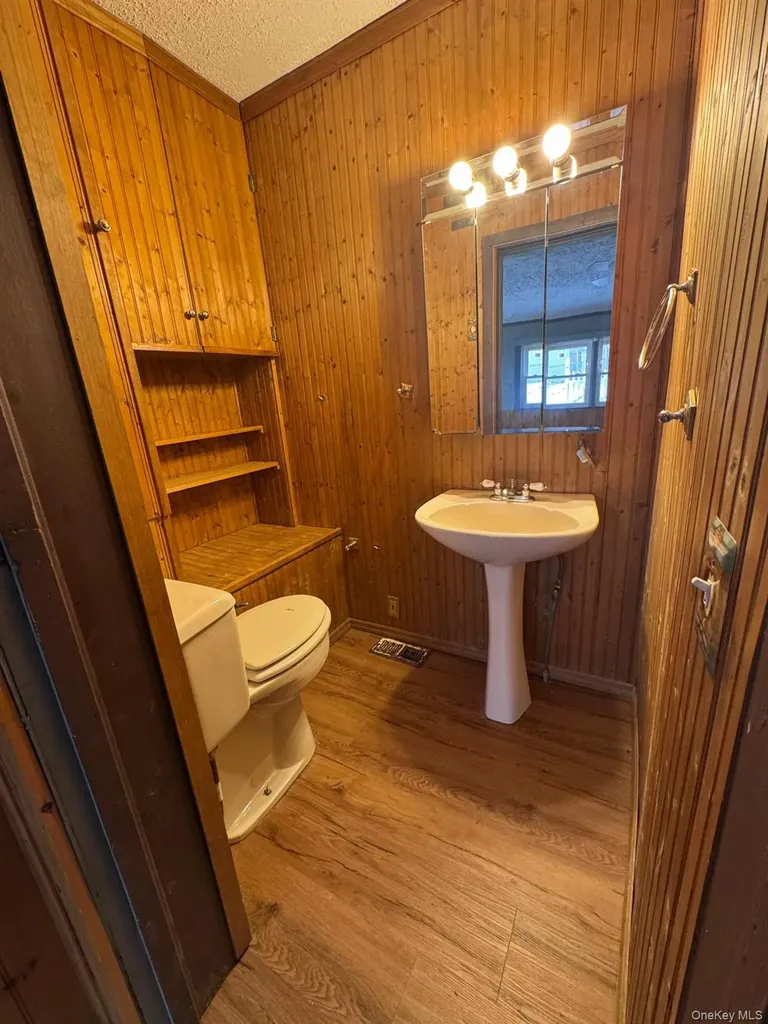 709 Tower Avenue Maybrook NY 12543