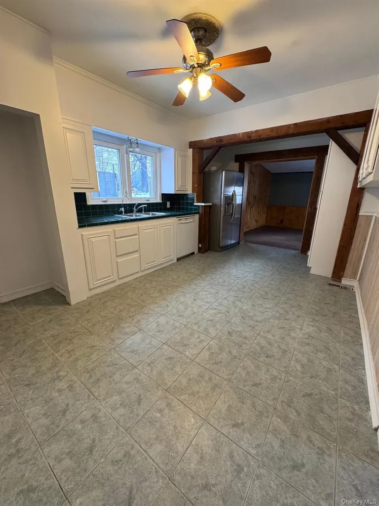 709 Tower Avenue Maybrook NY 12543