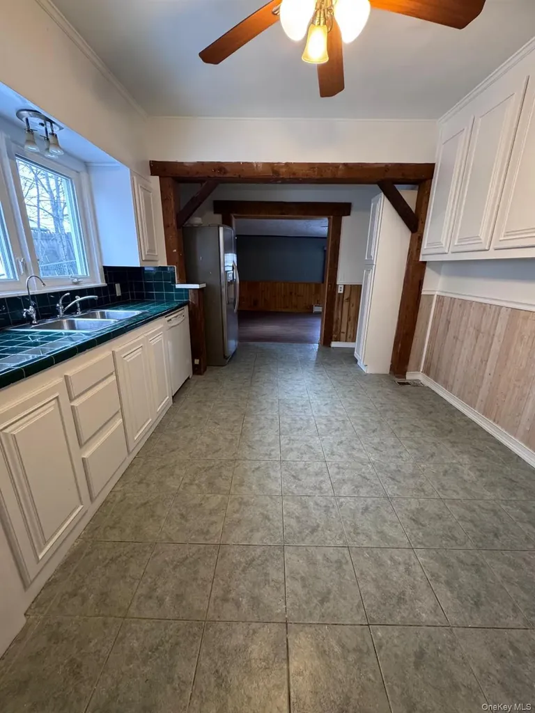 709 Tower Avenue Maybrook NY 12543