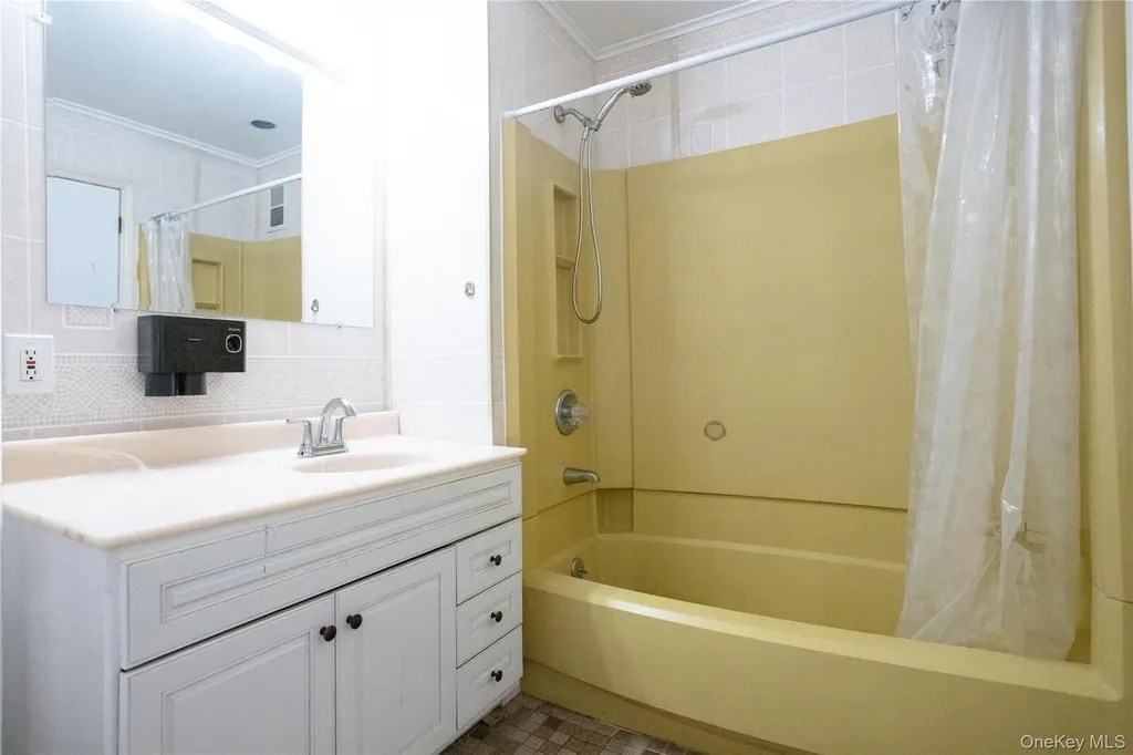 43-18 214th Place Bayside NY 11361