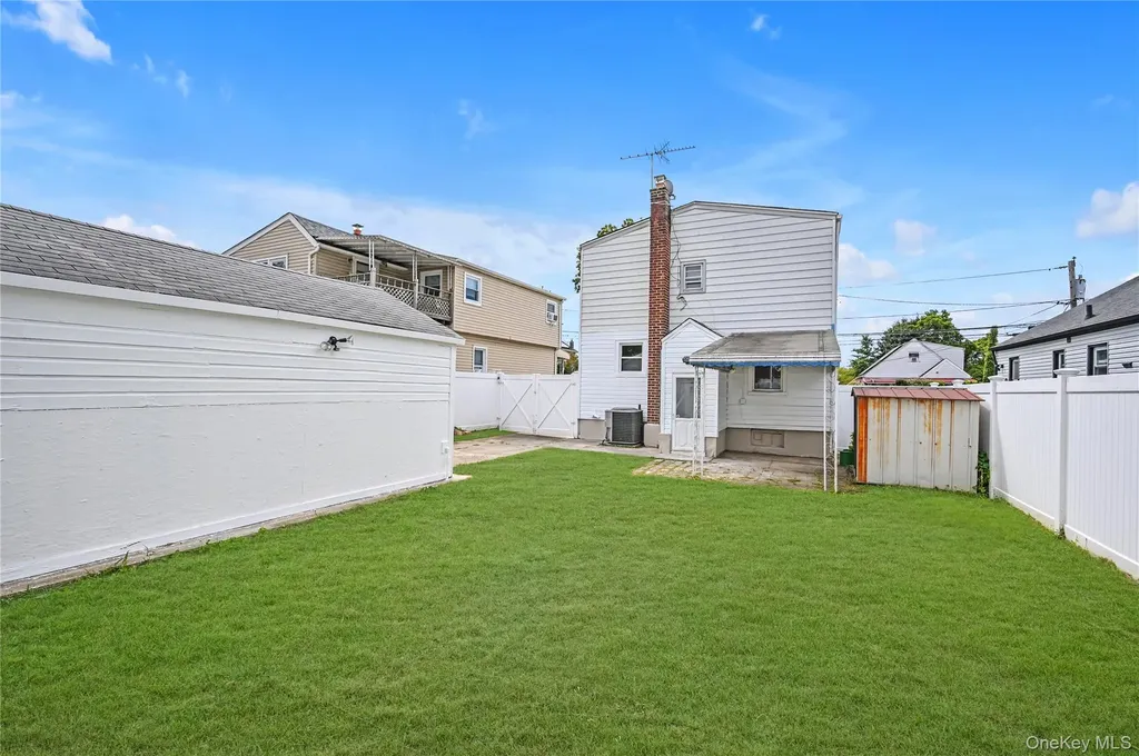 179 Hoffman Avenue Elmont NY 11003