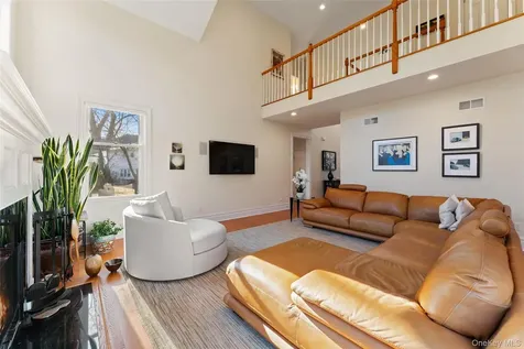 5 Stonewall Lane Mamaroneck NY 10543