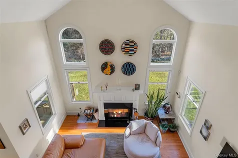 5 Stonewall Lane Mamaroneck NY 10543