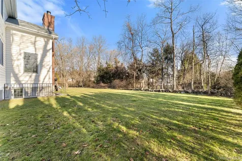 5 Stonewall Lane Mamaroneck NY 10543