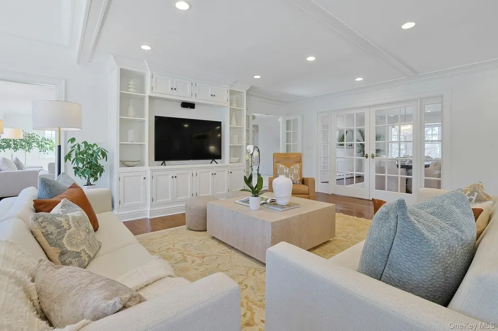 369 Evandale Road Scarsdale NY 10583