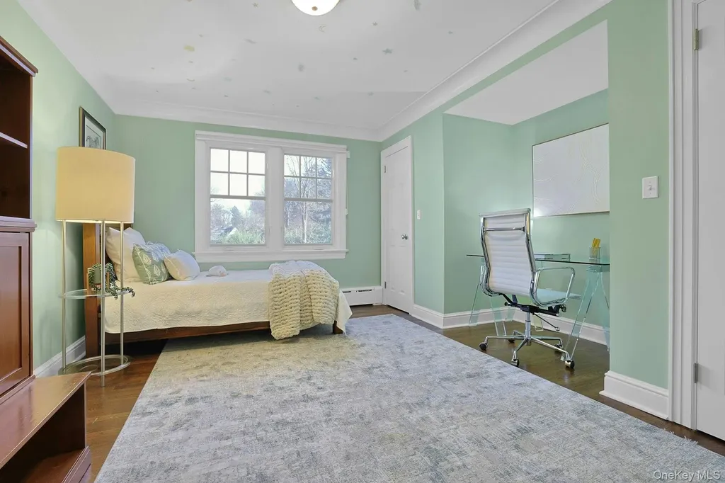 369 Evandale Road Scarsdale NY 10583