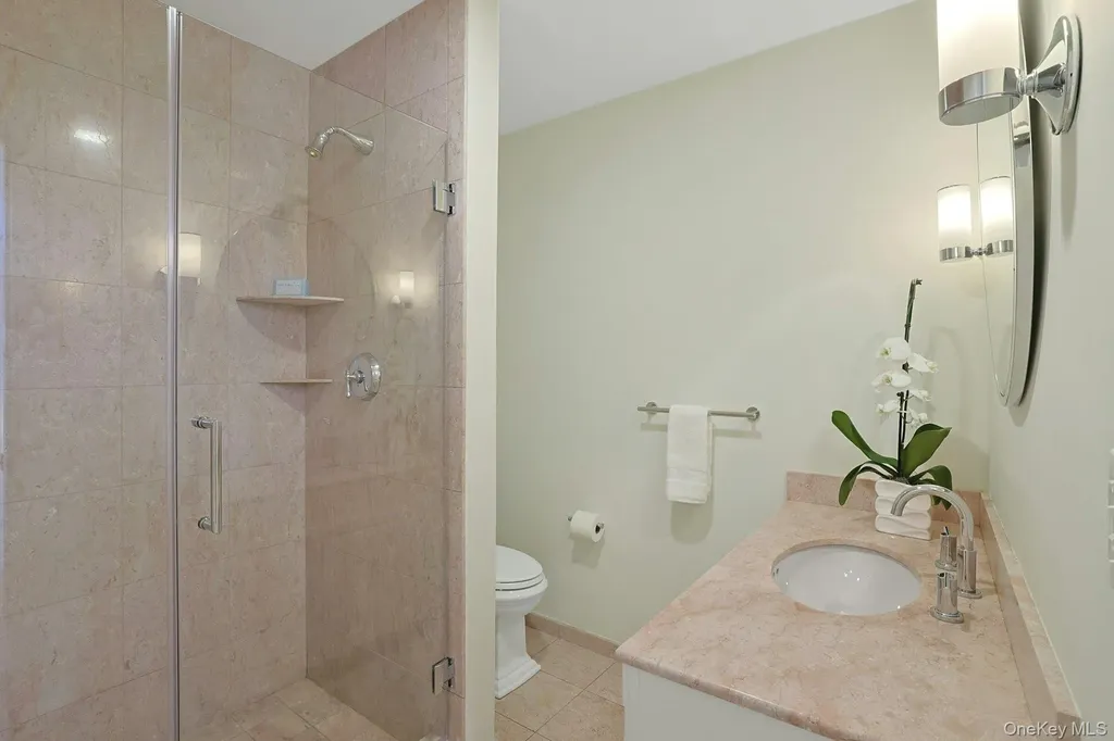 369 Evandale Road Scarsdale NY 10583