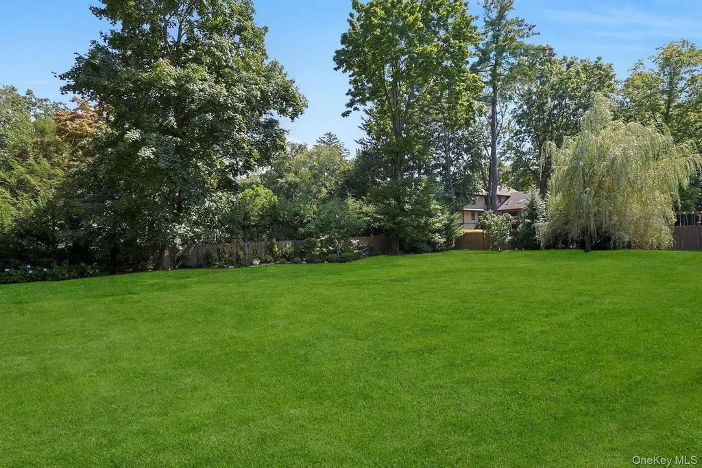 369 Evandale Road Scarsdale NY 10583