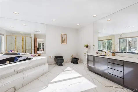 29 Captain Theale Road Bedford NY 10506