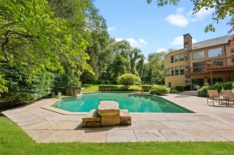 29 Captain Theale Road Bedford NY 10506