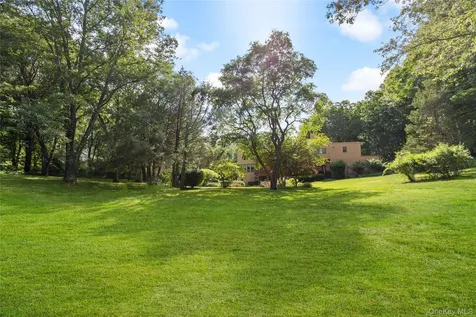 29 Captain Theale Road Bedford NY 10506