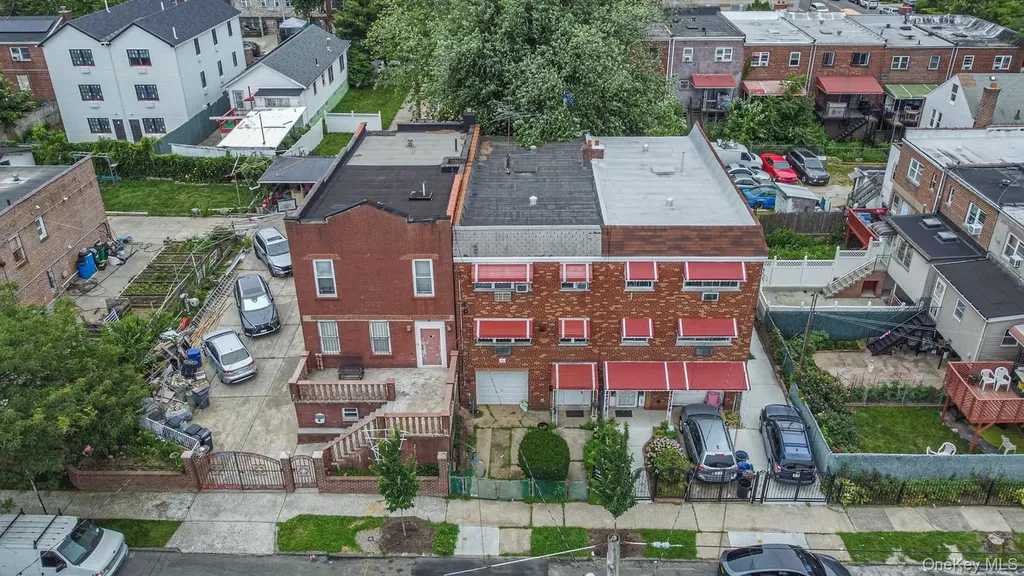 2939 Colden Avenue Bronx NY 10469