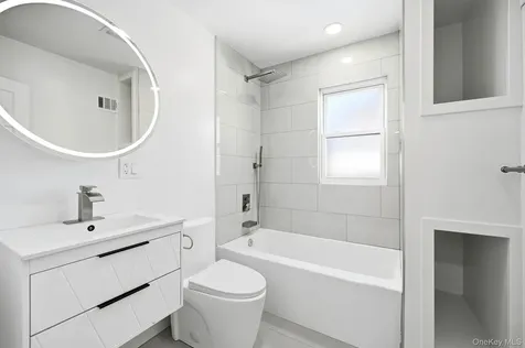 113 Woodland Avenue New Rochelle NY 10805