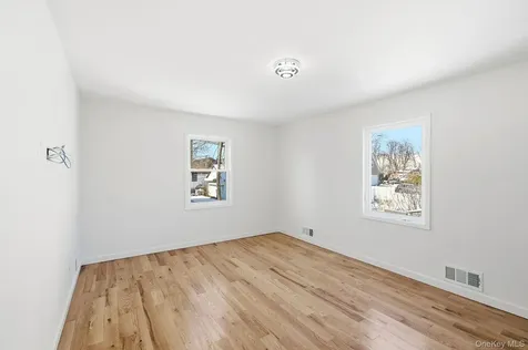 113 Woodland Avenue New Rochelle NY 10805