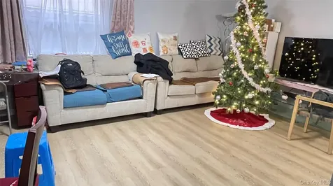 58-07 210th Street Bayside NY 11364