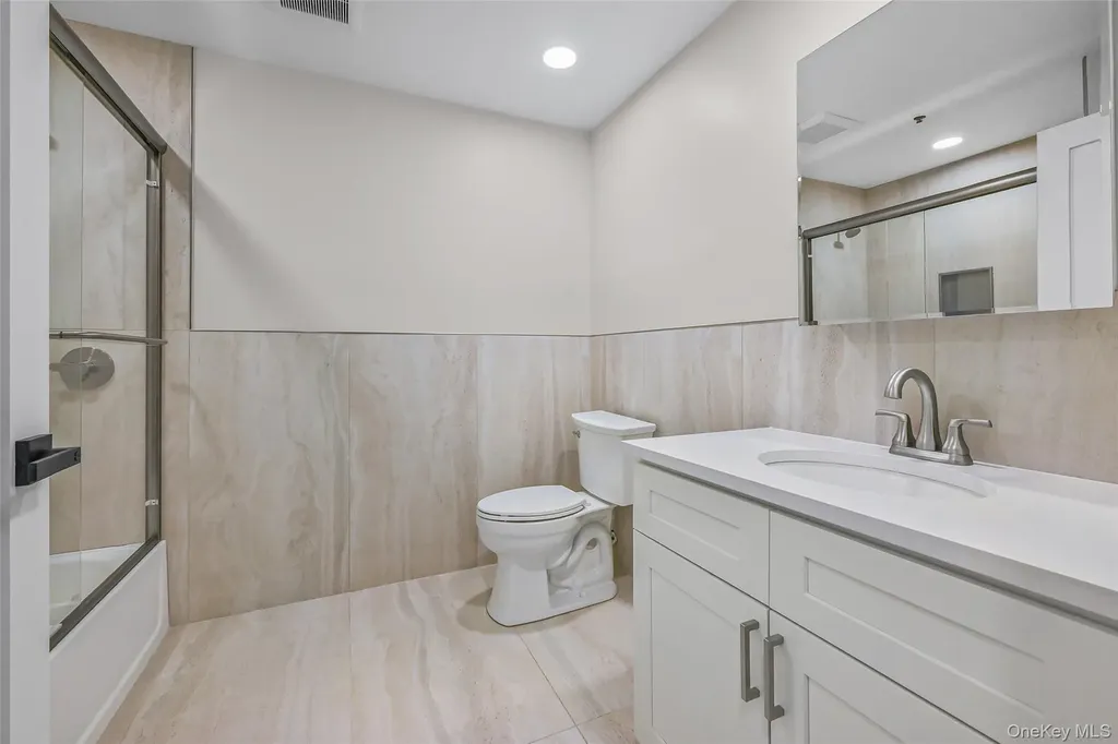 80 Division Street Patchogue NY 11772