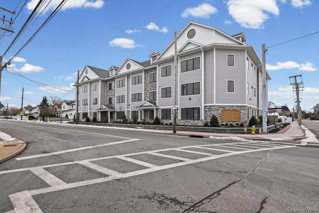 80 Division Street Patchogue NY 11772