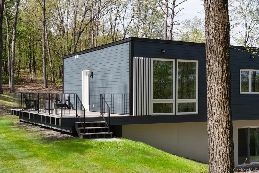 120 Cauterskill Avenue Catskill NY 12414