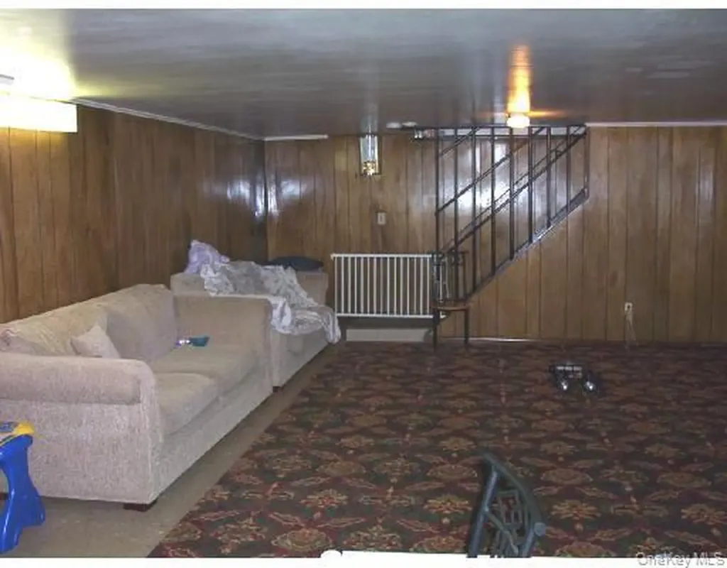 17 Sneden Place W Spring Valley NY 10977