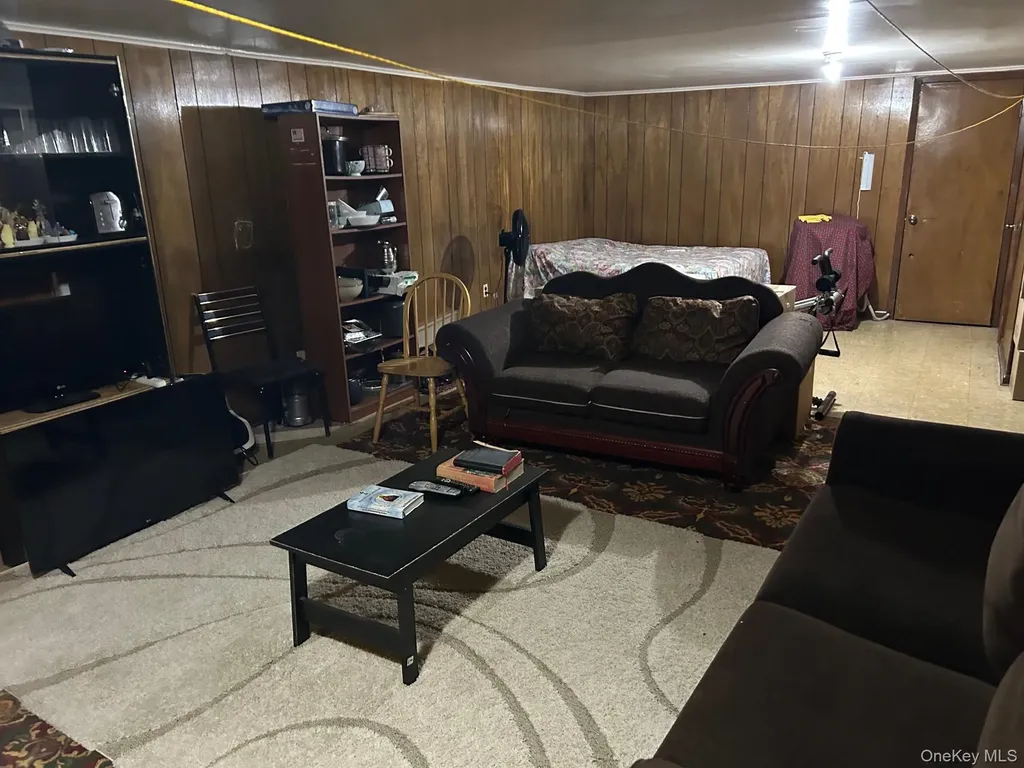 17 Sneden Place W Spring Valley NY 10977