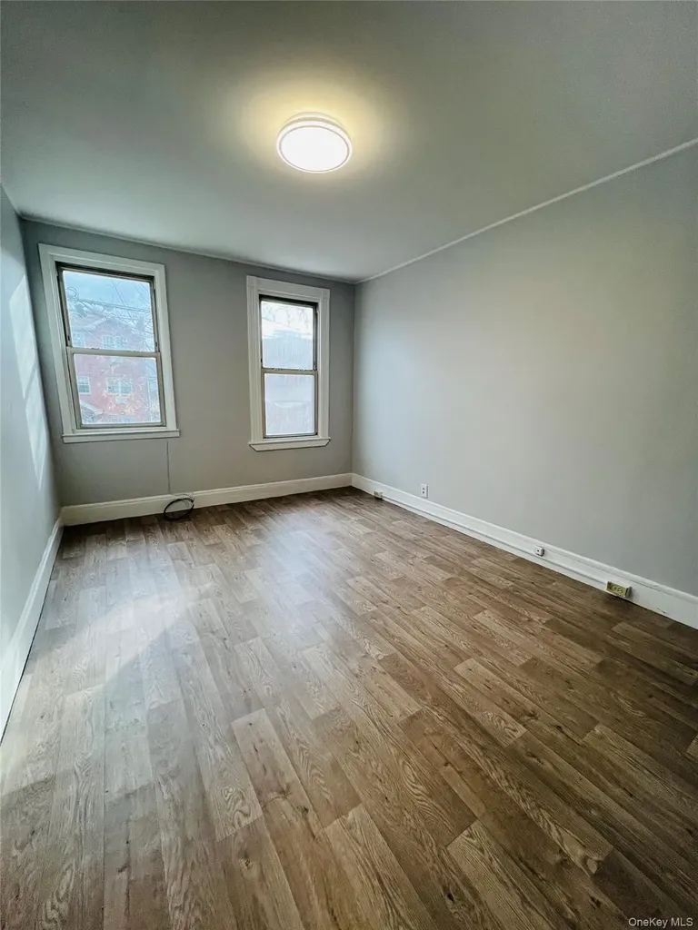 2313 Ellis Avenue Bronx NY 10462