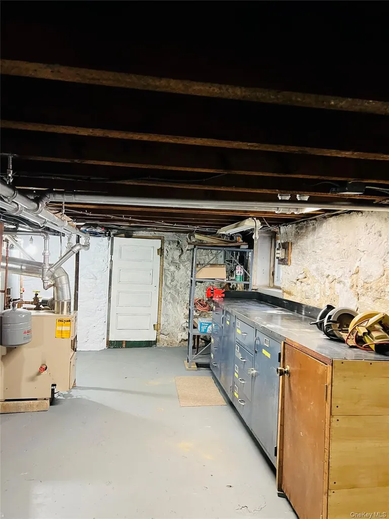 2313 Ellis Avenue Bronx NY 10462