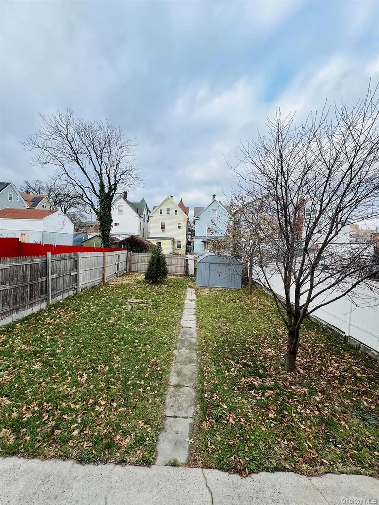 2313 Ellis Avenue Bronx NY 10462