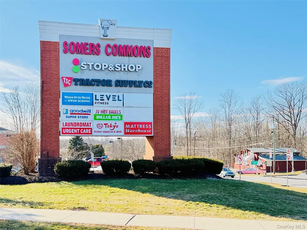 110 Wayacross Road Mahopac NY 10541