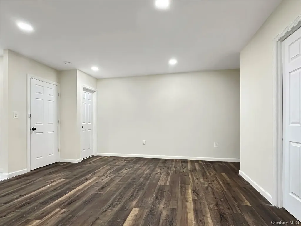 2819 Coddington Avenue Bronx NY 10461