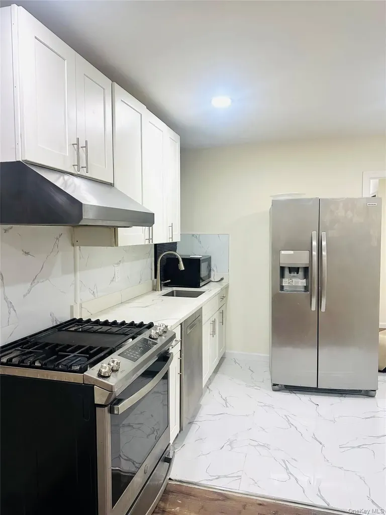 2819 Coddington Avenue Bronx NY 10461