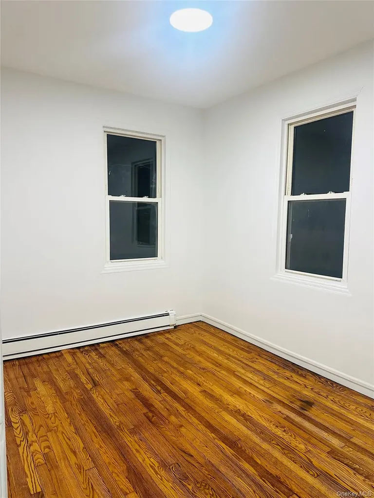 2819 Coddington Avenue Bronx NY 10461