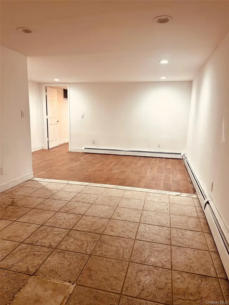 2819 Coddington Avenue Bronx NY 10461
